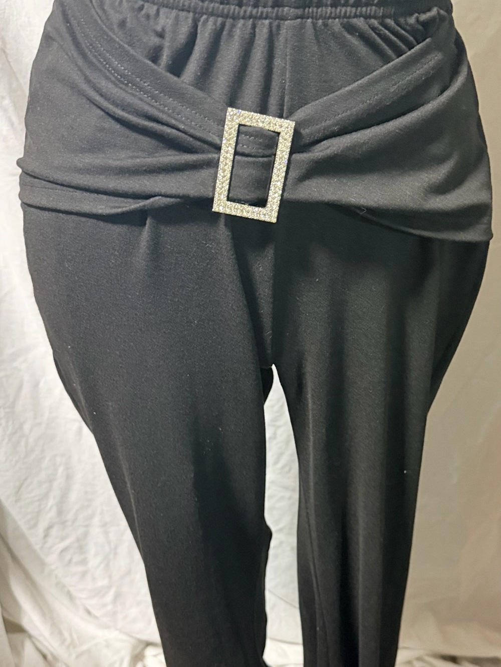 Vintage Y2K Black High-Waisted Pants with Rhinestone Buckle Detail - Size 5